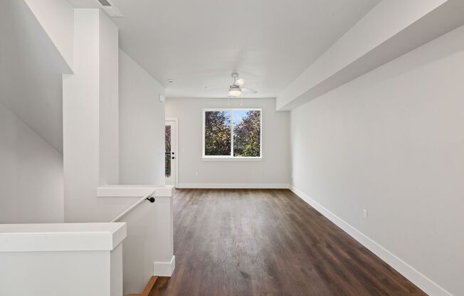 2 beds, 2.5 baths, 1,146 sqft, $2,995, Unit 7828-102