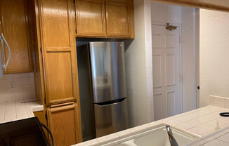 1 bed, 1 bath, $2,325