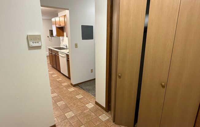 1122 27th Ave S