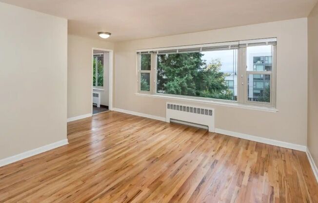1 bed, 1 bath, 650 sqft, $1,865, Unit 412