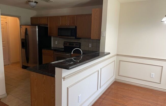 Beautiful TOWNHOME for RENT in Euless!