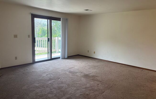 2 beds, 2 baths, 1,029 sqft, $1,229, Unit 1401 029