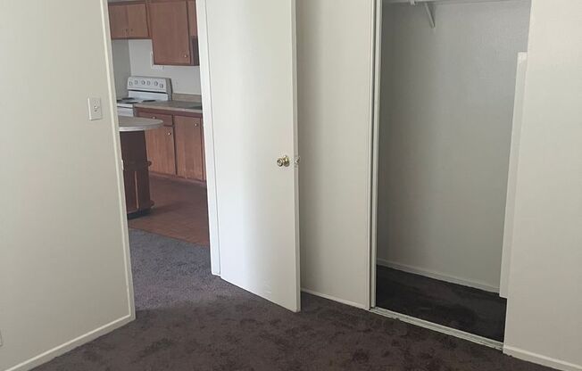 Affordable 1 Bedroom Condo in Central Las Vegas