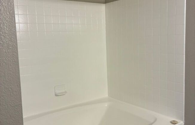 2 beds, 2 baths, 1,085 sqft, $1,450, Unit CA 1330-120