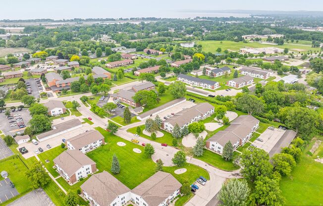 2 beds, 1 bath, 850 sqft, $1,099, Unit D203