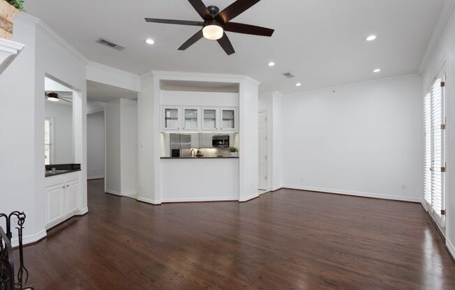 Gorgeous Mediterranean-style condo located in the heart of Turtle Creek.