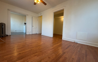 Lindell Park Apartments
