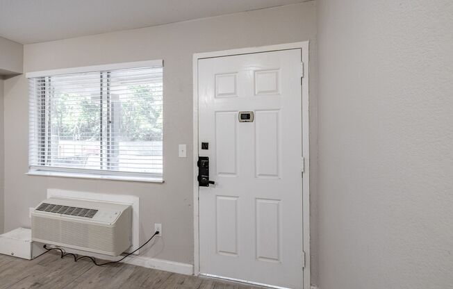 Studio, 1 bath, 235 sqft, $895, Unit 2227