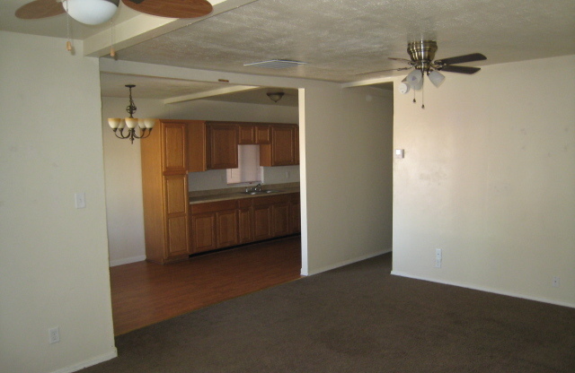 3 beds, 1 bath, $1,575