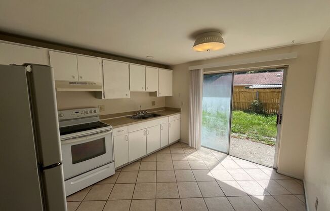 8406 Willow Forest