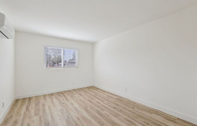 2 beds, 1.5 baths, 1,215 sqft, $3,840, Unit 601