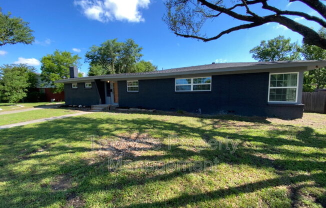 1605 WEILER BLVD