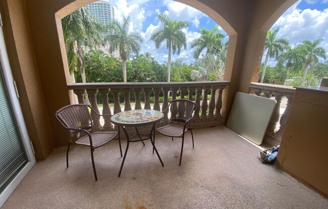 2 beds, 2.5 baths, $1,795, Unit 2825 Palm Beach Blvd #216