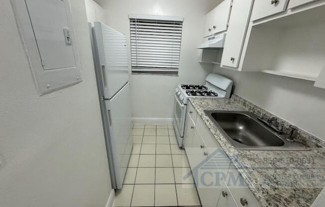 1 bed, 1 bath, 673 sqft, $1,695, Unit 30