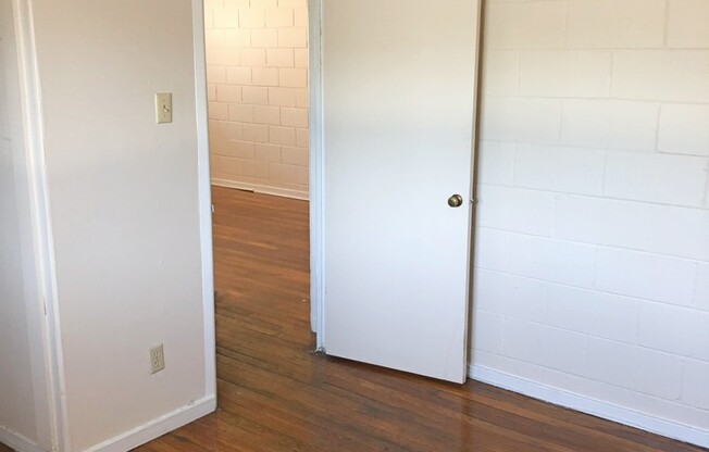 1 bed, 1 bath, 560 sqft, $735, Unit 30C3