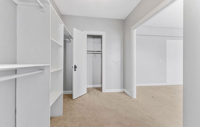 2 beds, 2 baths, 1,017 sqft, $1,095, Unit 301