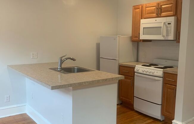 4107 Chester