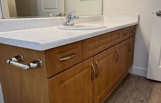 1 bed, 1 bath, 750 sqft, $2,225, Unit 006