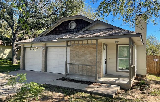 Remodeled 3/2 in near MoPac and Parmer Ln