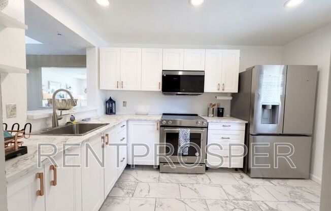 2107 HONOUR RD