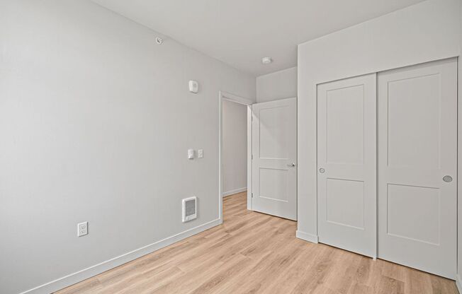 2 beds, 1 bath, 660 sqft, $2,200, Unit 208