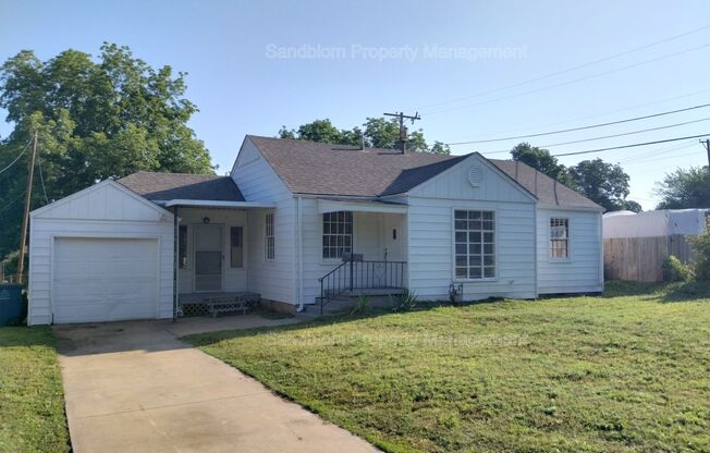FOR LEASE | Tulsa | $1000 Rent | 2 Bed, 1 Bath Home
