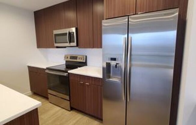 2 beds, 2 baths, 1,000 sqft, $2,625, Unit 609