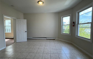 142 JOHNSON AVE