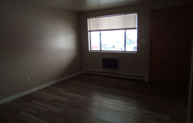 6601-29 N Atlantic St