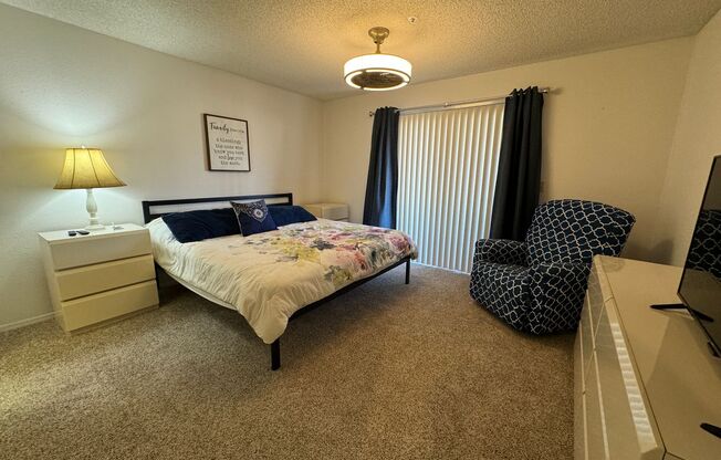 2 beds, 2 baths, $1,675, Unit # 3I