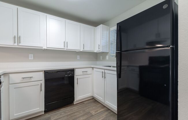 3 beds, 2 baths, 1,153 sqft, $2,050, Unit 235