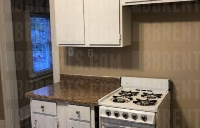 1 bed, 1 bath, 508 sqft, $625, Unit Benninghofen 2652 #4