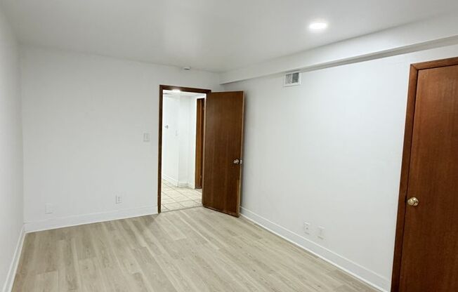 1334 Lakeview (Duplex)