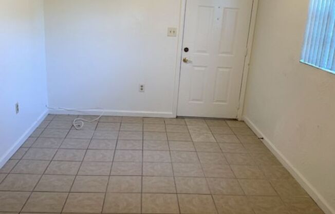 Charming 1BR/1BA in Quiet Community