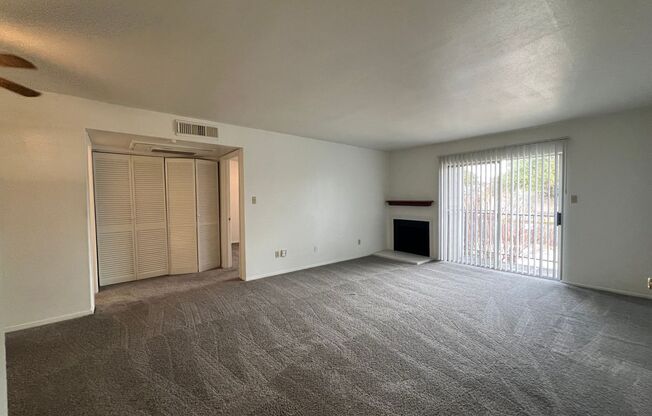 1 bed, 1 bath, 660 sqft, $1,000, Unit 206