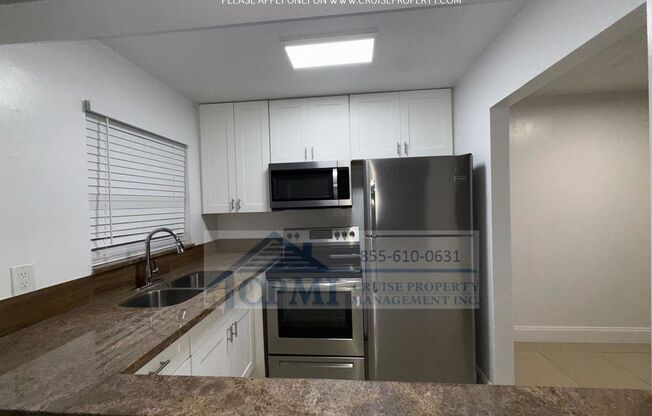 1 bed, 1 bath, 648 sqft, $1,625, Unit 211