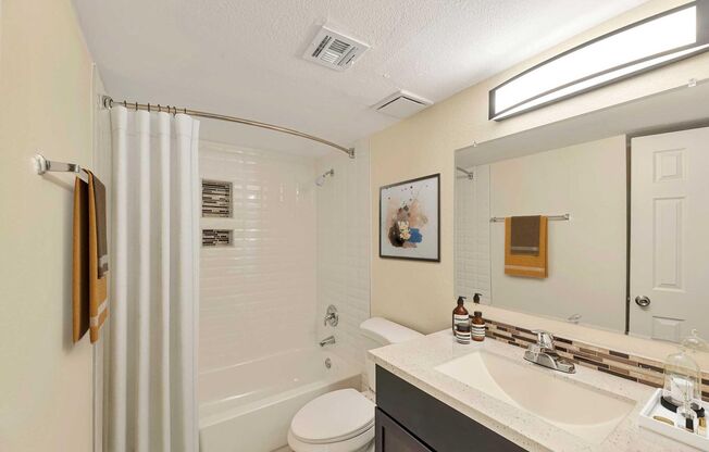 2 beds, 1 bath, 780 sqft, $1,230, Unit 1064