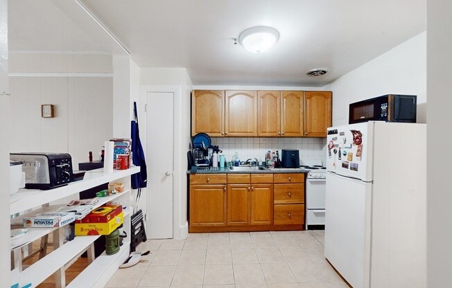 289 Beacon St.