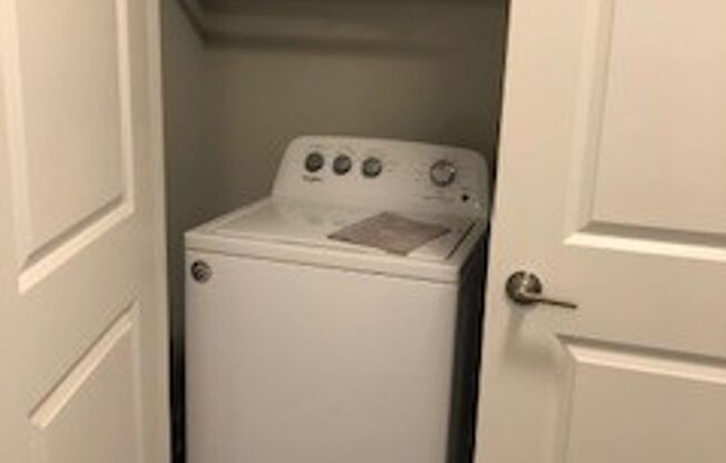 2 beds, 2 baths, 1,128 sqft, $1,700, Unit 202