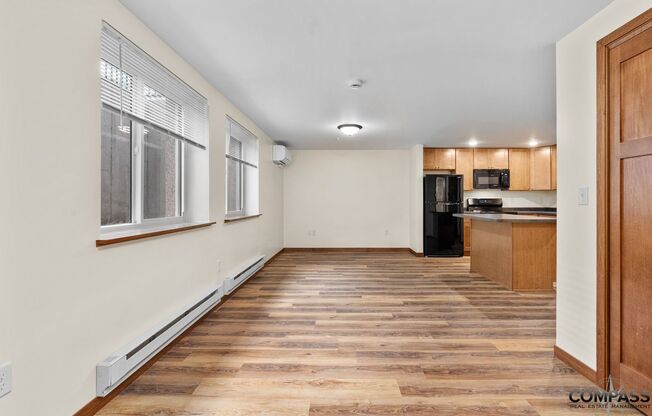 Studio, 1 bath, 450 sqft, $995, Unit 003