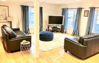 4 beds, 3 baths, 2,266 sqft, $6,000, Unit 1