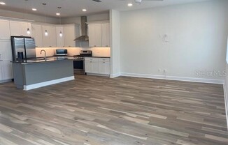 821 OAK BND LN