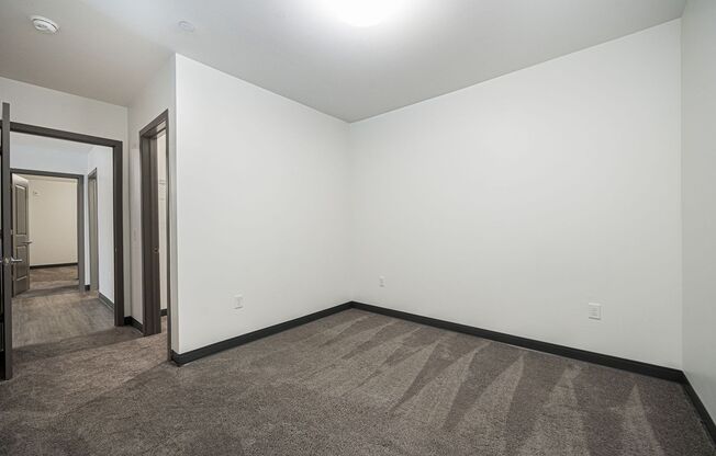 3 beds, 2 baths, 1,378 sqft, $2,350, Unit 805