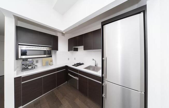 Studio, 1 bath, $3,234, Unit 1913