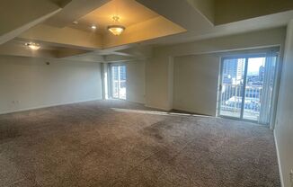 2 beds, 2.5 baths, $2,000, Unit Unit 706