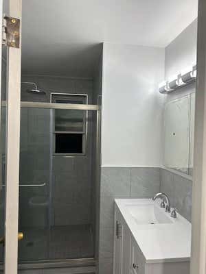 3 beds, 1 bath, 1,000 sqft, $3,500