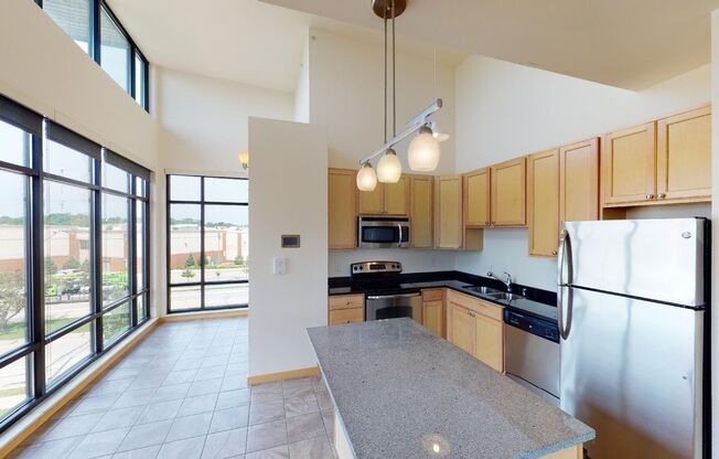 2 beds, 2 baths, 1,071 sqft, $2,440, Unit 5314-301