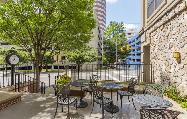 Gorgeous 5th-floor condo at Bristol on Broadway