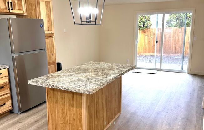 2 beds, 1.5 baths, 800 sqft, $1,499, Unit 1683C