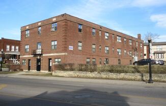 2330-2334 N High St